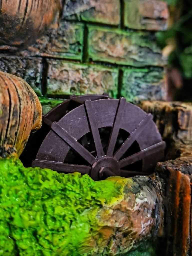 The Armored Kingdom Merlin's Serenity Spring Tabletop Fountain product image (2)