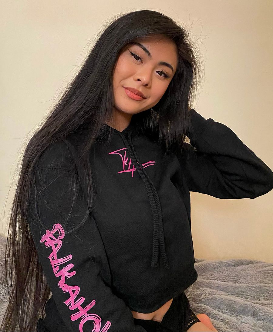T4P Crop-Hoodie Black/Violet (Bella+Canvas Fleece Crop Hoodie) product image (5)