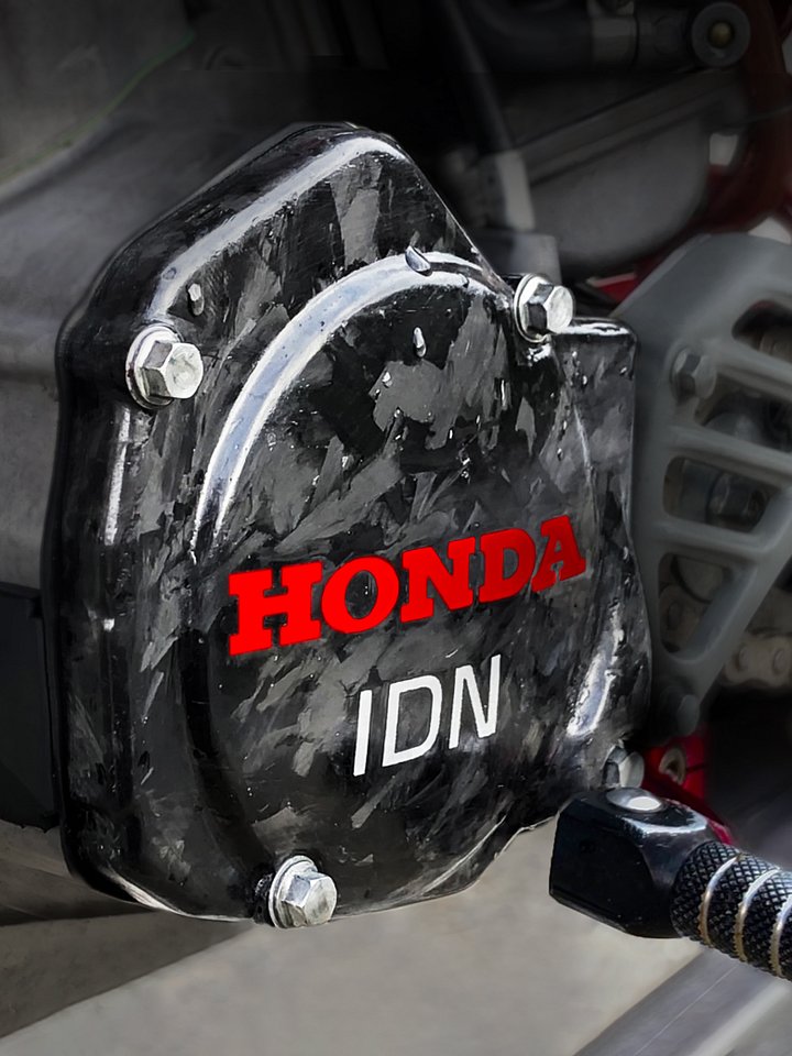 Carbon Fiber IGNITION COVER - Honda CR125 2002 | digital diy project product image (1)