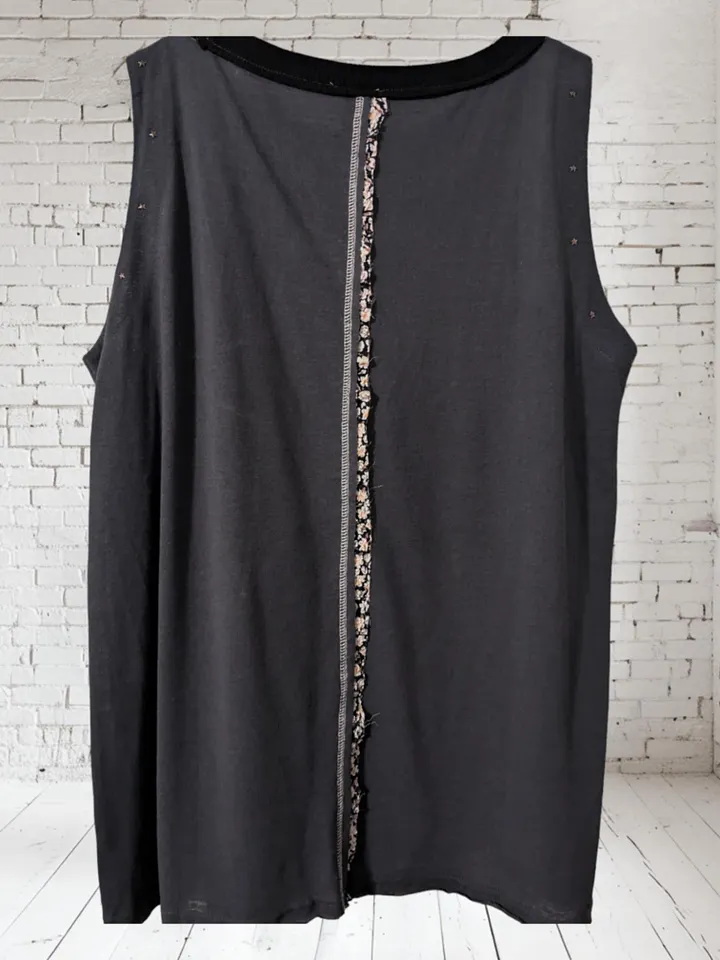 M Gray Star Tank product image (2)
