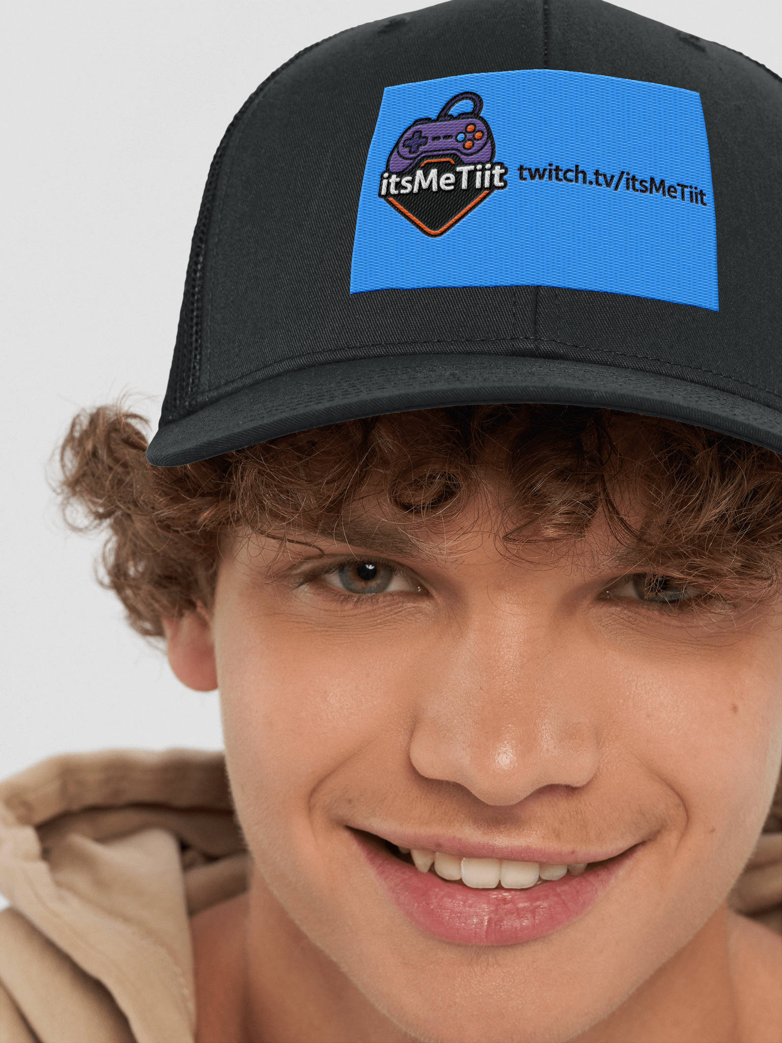 Shielded Gamer Snapback product image (8)