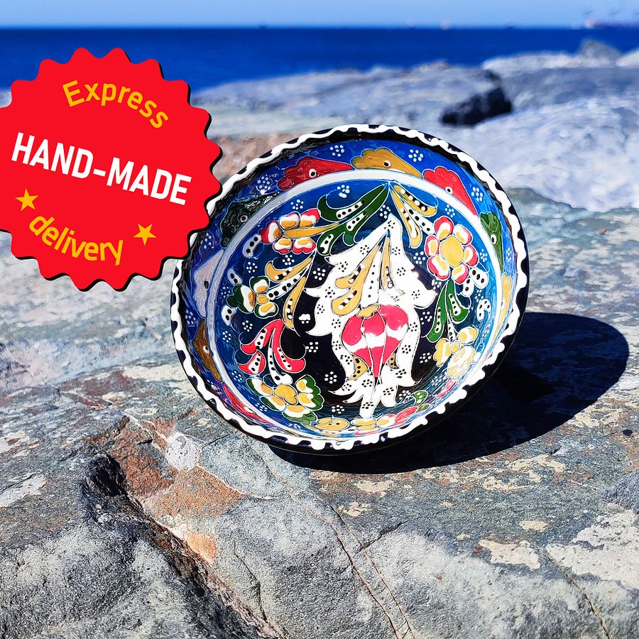 Handcrafted 12cm Ceramic Bowl – Unique Artisanal Pottery for Home Decor product image (3)