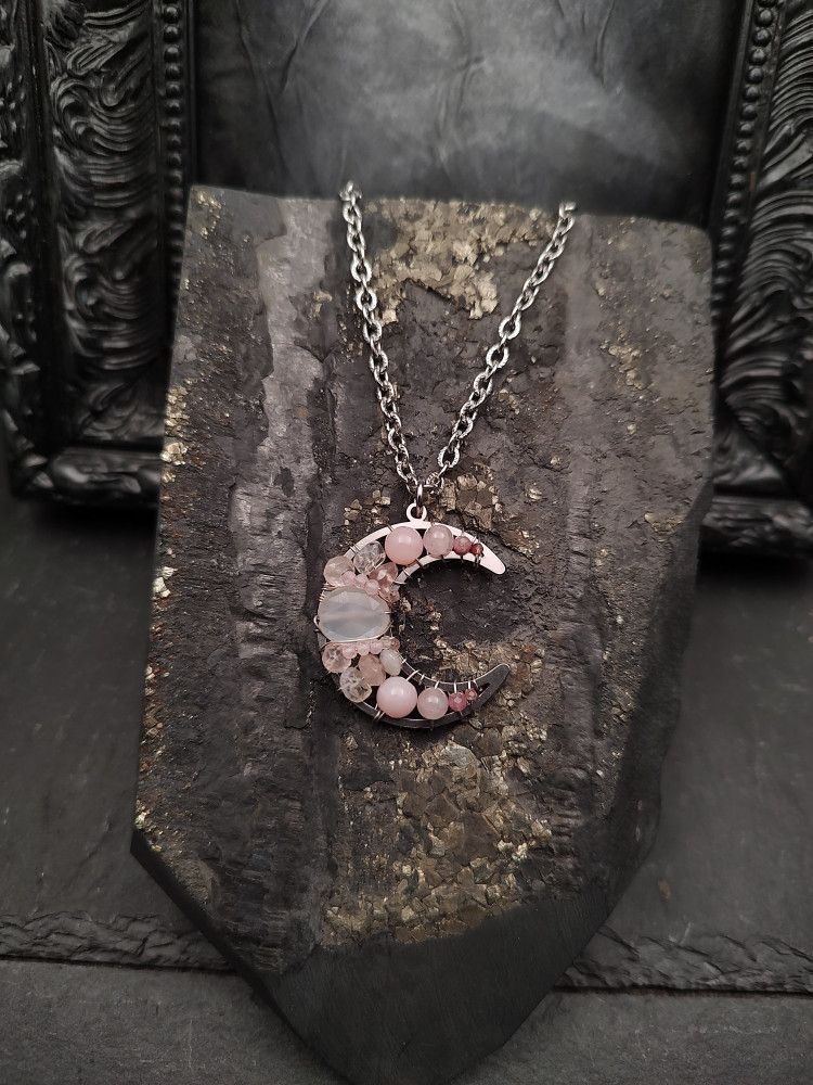 Moon Spirit - Luna Blush Bloom product image (2)
