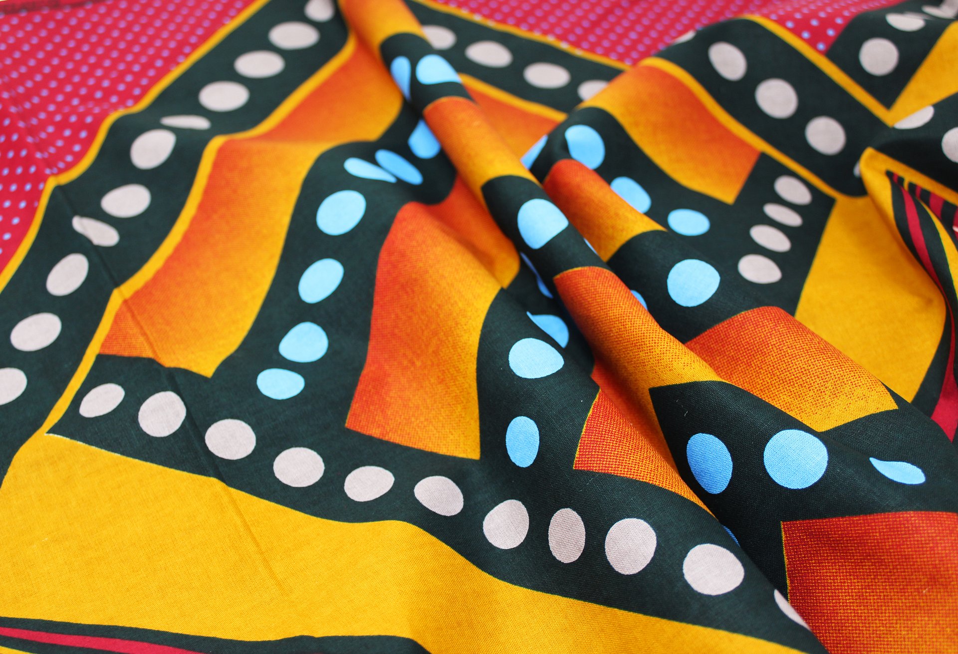 Scampolo Tessuto Wax Print - Design Geometrico - 90 cm x 114 cm - cod.585/B product image (3)