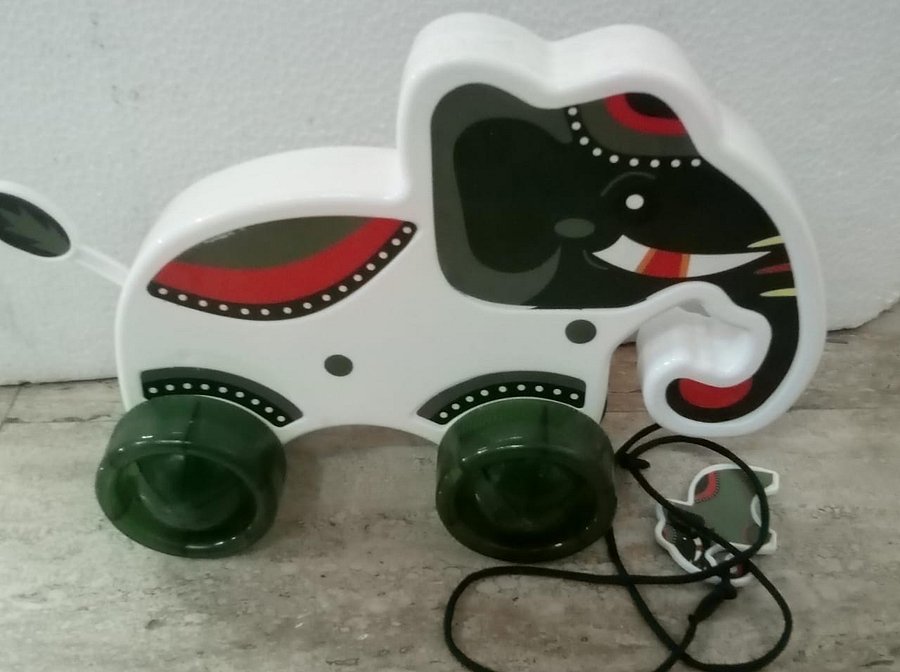 PULL ALONG TOY product image (2)