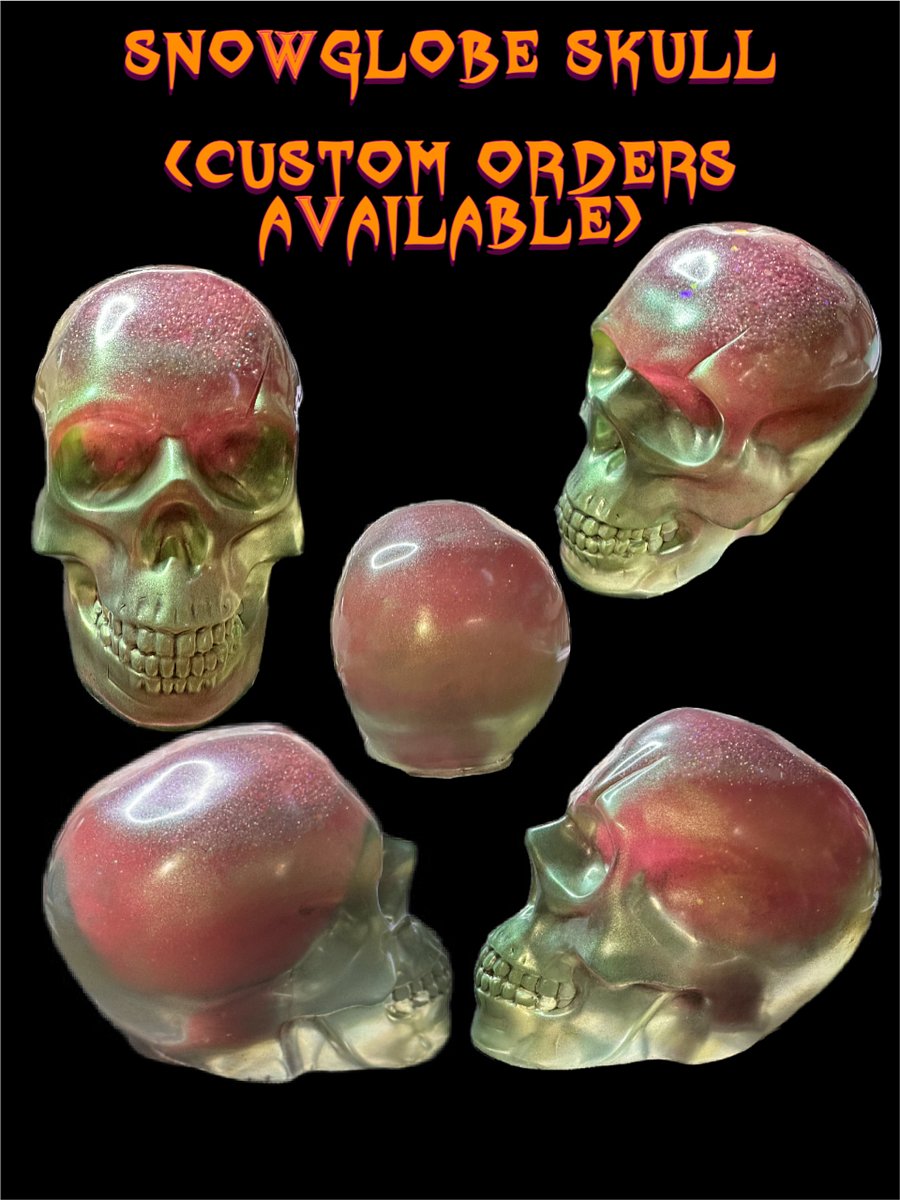 SnowGlobe Skull product image (1)