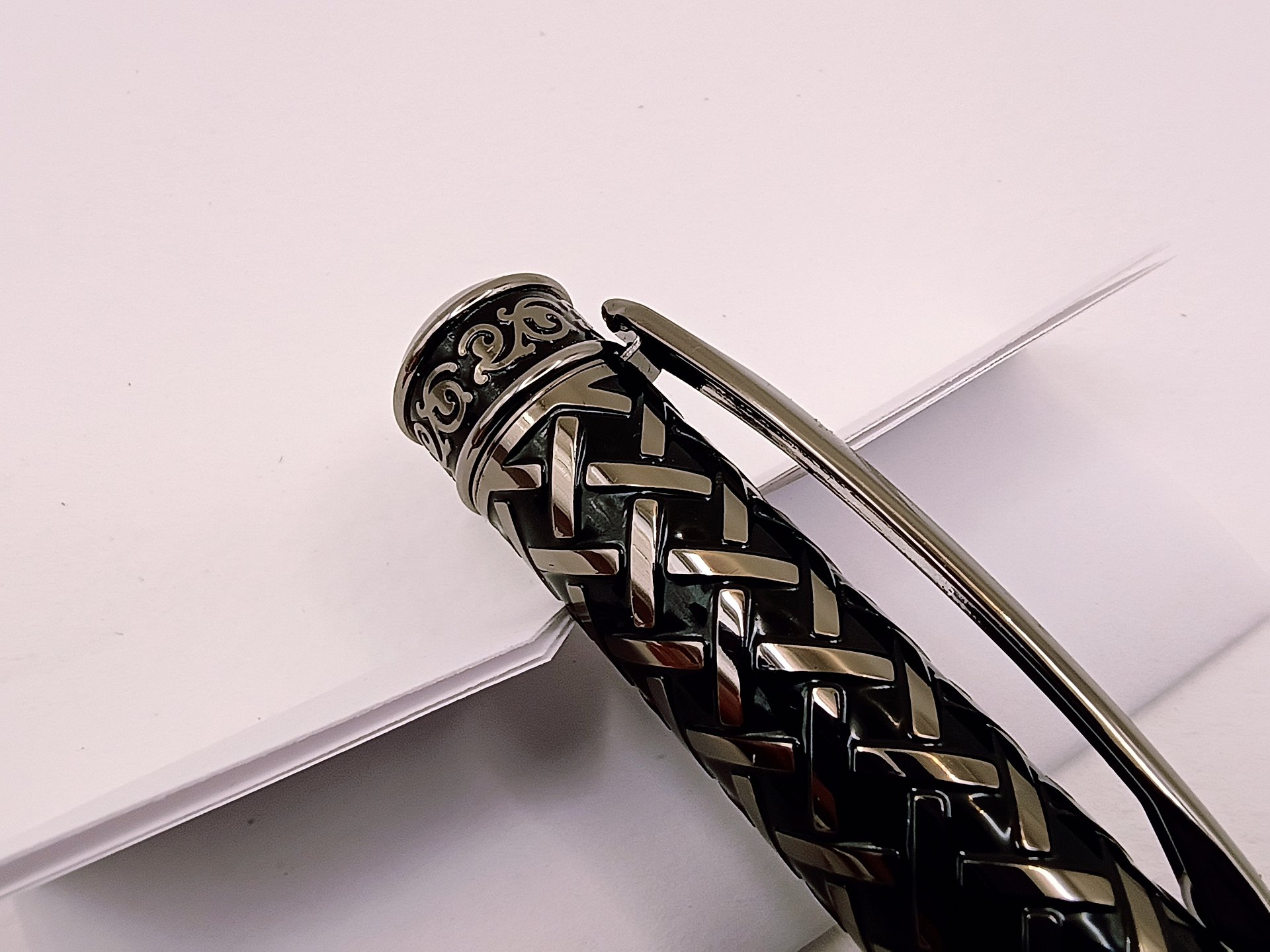 🏞️ “Sedona” – Gaelic Weave Twist Pen product image (5)