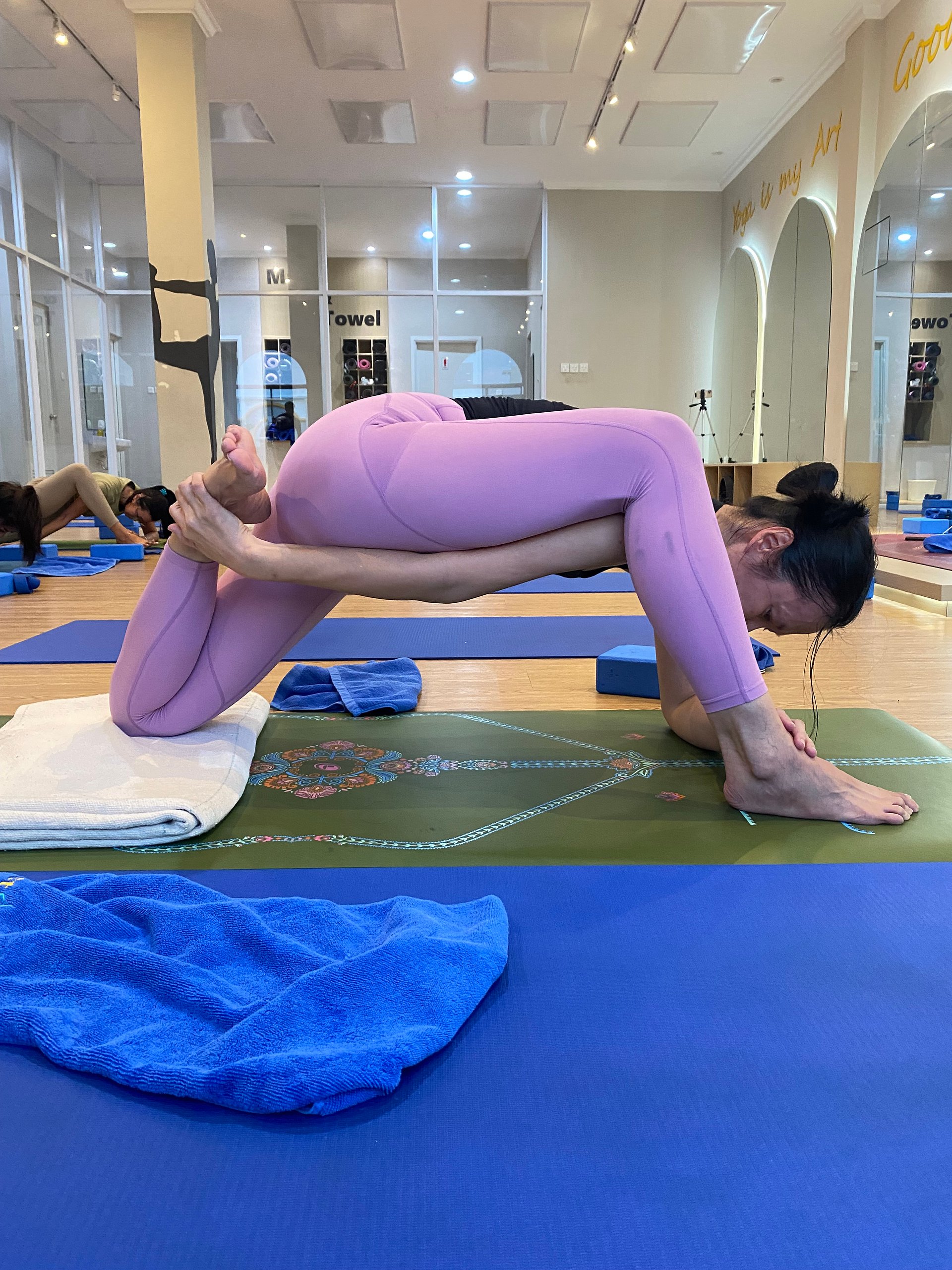 Flow For Deep Hip Release & Hip Opening | 60-Minutes | Level - ★★| Part -3 product image (2)