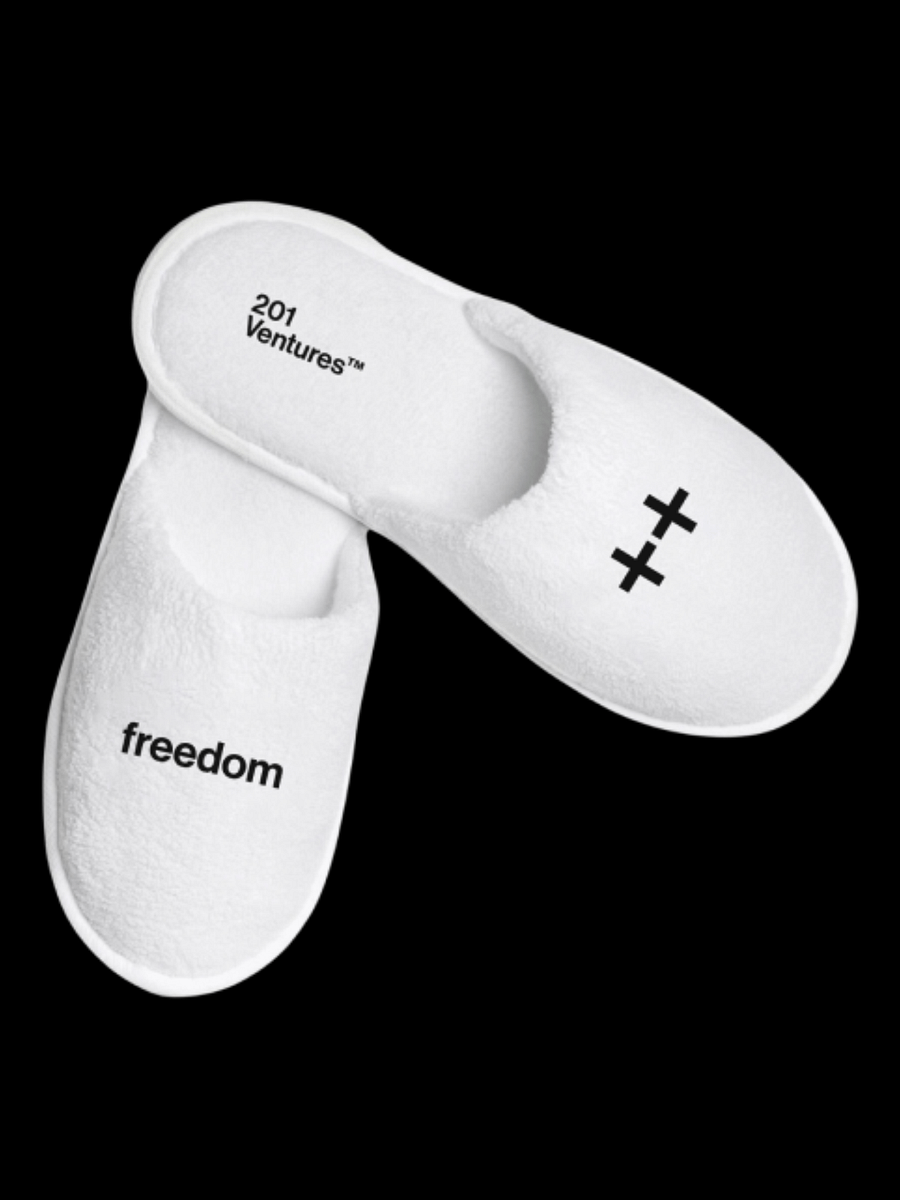 slippers product image (1)