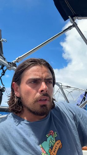 The return trip from sandbar and then a random boat project lol 🤷

#fyp #sailing #sailinglife #dream