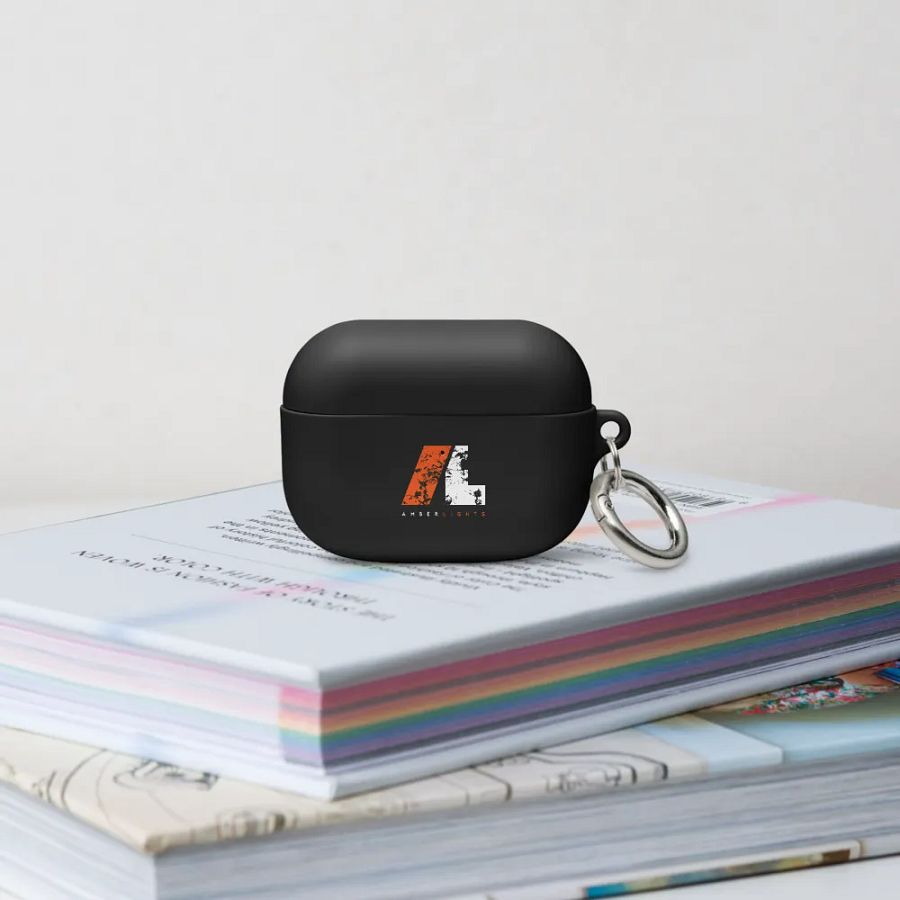 EarPod Case - Worn product image (8)