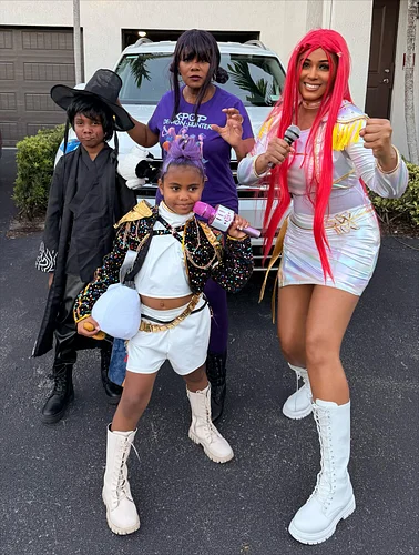 Costume day was a Success! The littles are happy and now we have too much candy 😂 #kpopdemonhunters #rumi #jinu #zoey #mira #...