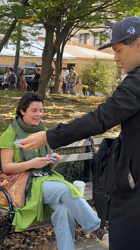 We're back with a new harmonica challenge here in Washington Square Park, NYC. Good luck to the participants!