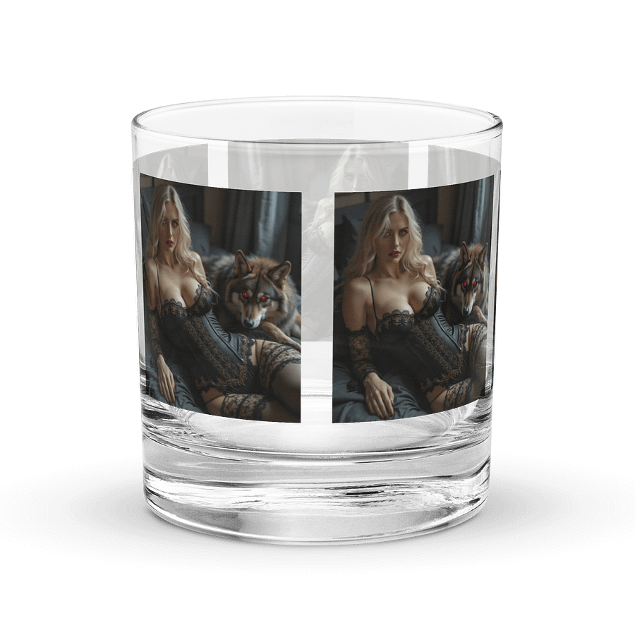 She-Wolf Rocks Glass product image (4)