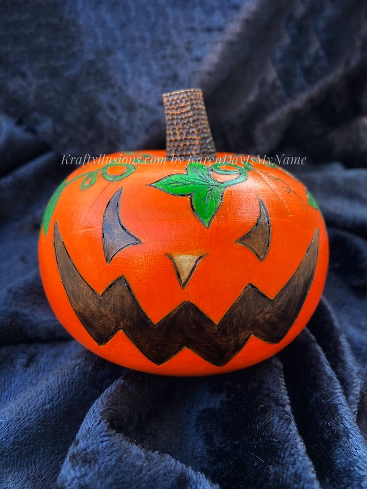Peculiar Pumpkin - St Jude product image (2)