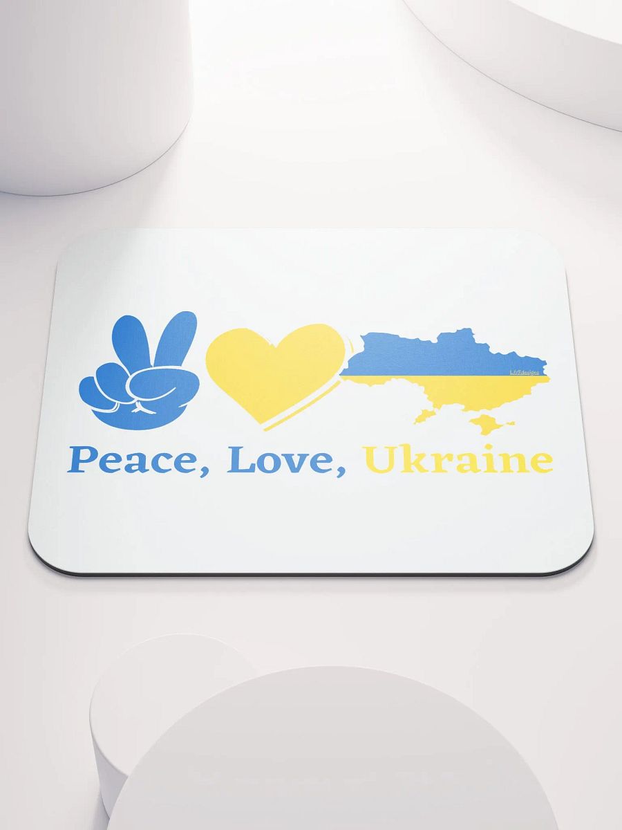 PEACE LOVE UKRAINE product image (1)