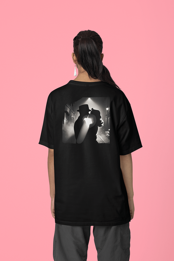 Romantic Film Noir Kiss (Womens Tee) product image (2)