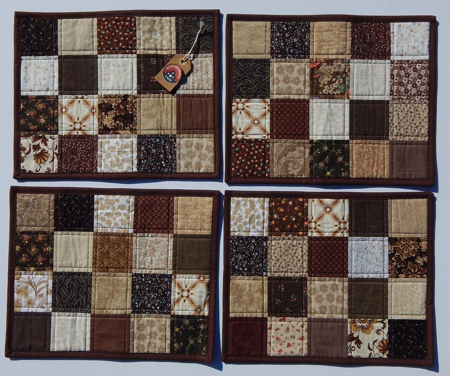 Shades of Brown Quilted Placemats product image (3)