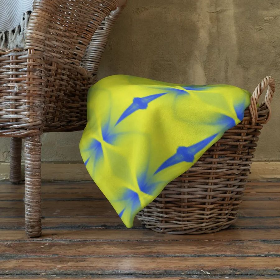 Pretty Swirls Throw Blanket product image (10)
