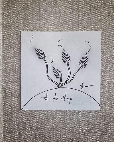 Mi primer intento al arte 𝚣𝚎𝚗𝚝𝚊𝚗𝚐𝚕𝚎. No tenía ni el papel adecuado, ni las herramientas necesarias. Pero me apetecía probarlo...