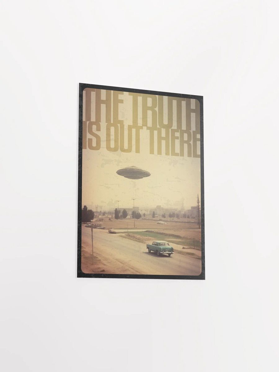 The Truth is Out There / The X-Files retro 60s poster — sci-fi poster, movie poster, space art print product image (10)