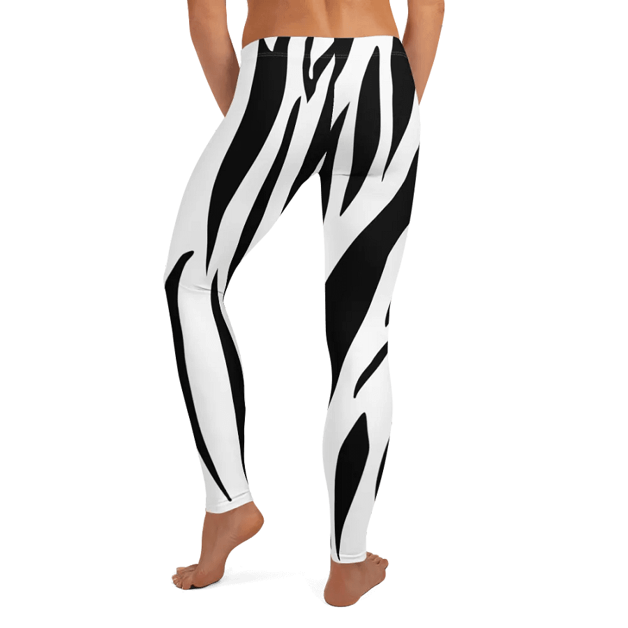 Tiger Print Leggings – Bold, Stylish & Comfortably Versatile product image (8)