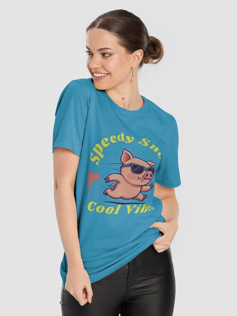 Speedy Shout Pig - Cool Vibes T-Shirt product image (61)