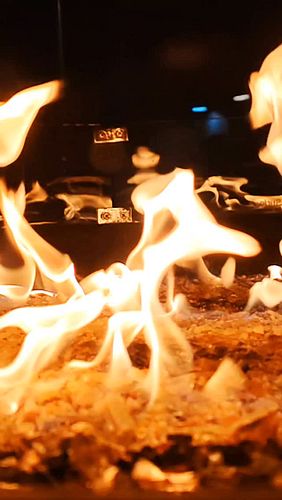 It's getting cold out there, let's be cozy.

#winter #cozy #fireplace #springfieldoh #ohio