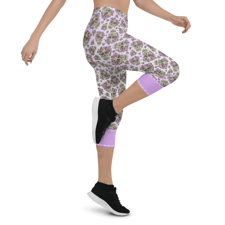 Smoky Lilac Skull & Rose Capri Leggings product image (5)