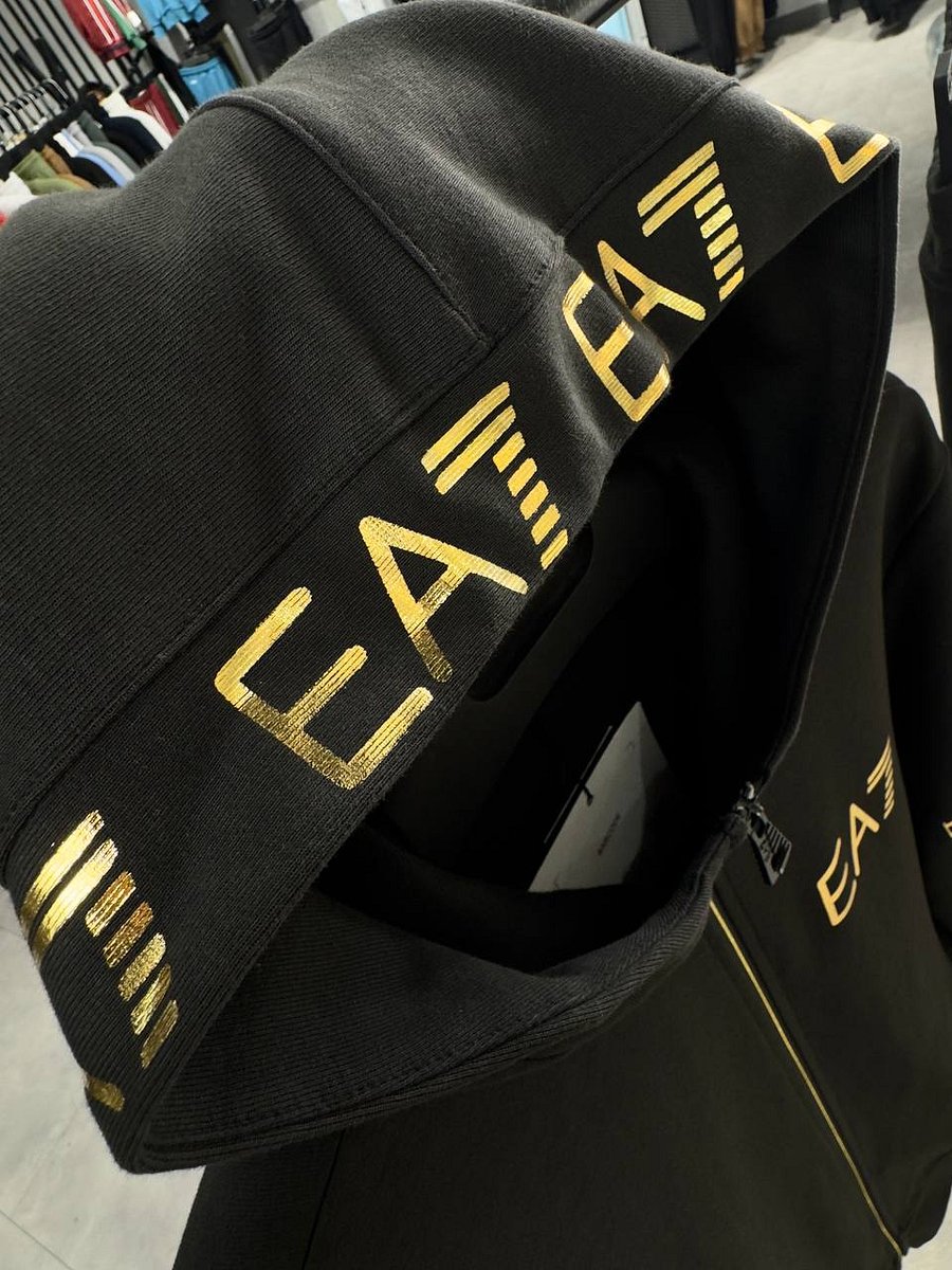 Men Tracksuit product image (3)