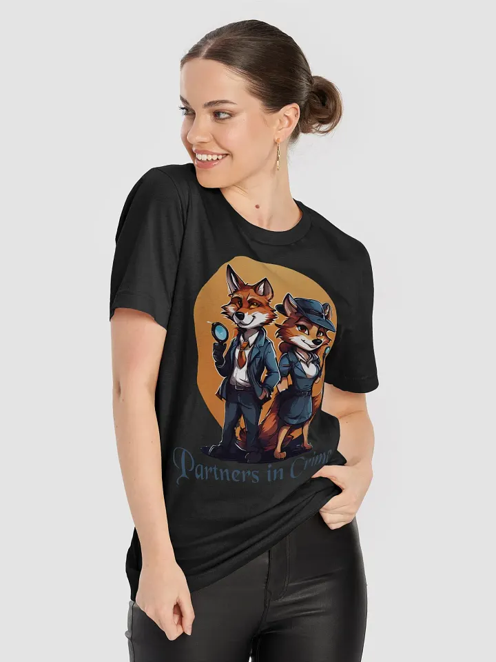Partners in Crime Funny T-Shirt - Stylish & Funny Fox Couple Shirt for Couples product image (2)