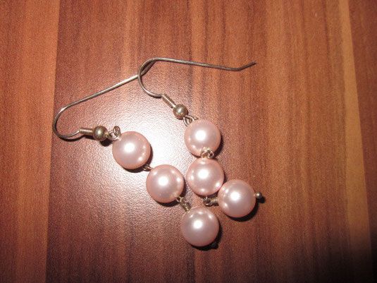 Ohrringe mit 3 perlen Pink product image (1)