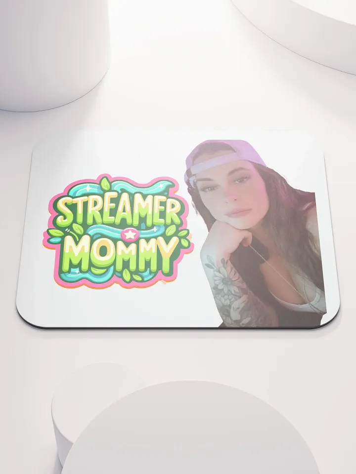 STREAMER MOMMY KILLA EMILY FACE MOUSEPAD product image (1)