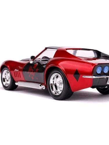 Harley Quinn 1969 Chevy Corvette Stingray The New 52 1:24 Scale Die-Cast Metal Vehicle - Jada Toys product image (9)