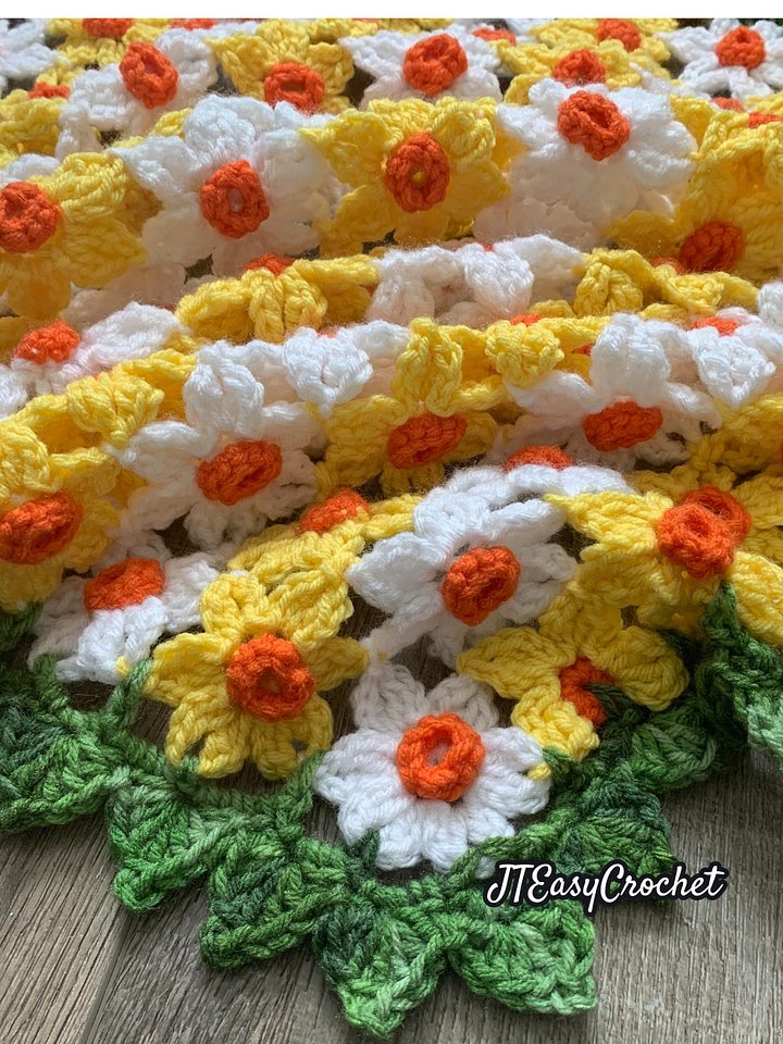 Daffodils Crochet Baby Blanket Pattern, Birth Flower Crochet Motif Boho Home Decor Throw product image (2)