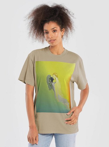 100% cotton t-shirt featuring original Sunrise illustration. Classic fit, soft and breathable fabric. Durable construction fo...