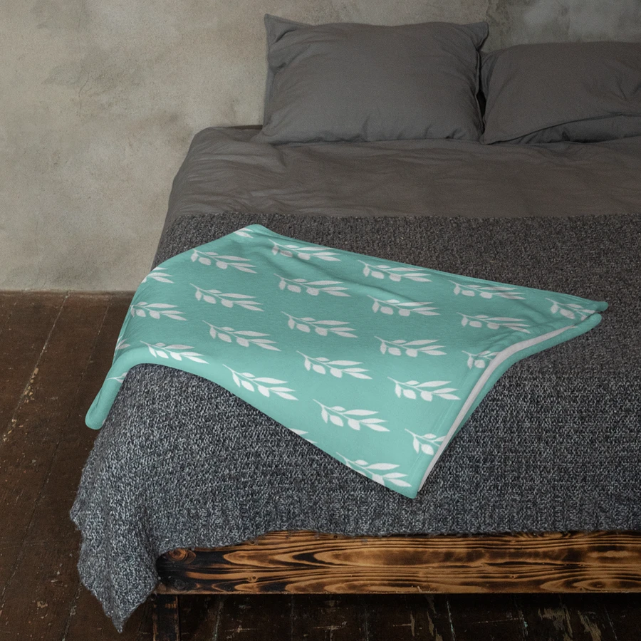 Drifting Leaves Mint Blanket product image (11)