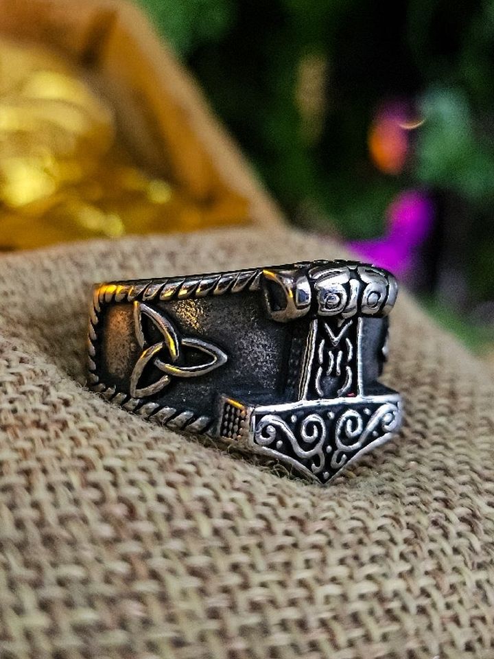 The Armored Kingdom Thor’s Hammer Godforge Ring product image (1)