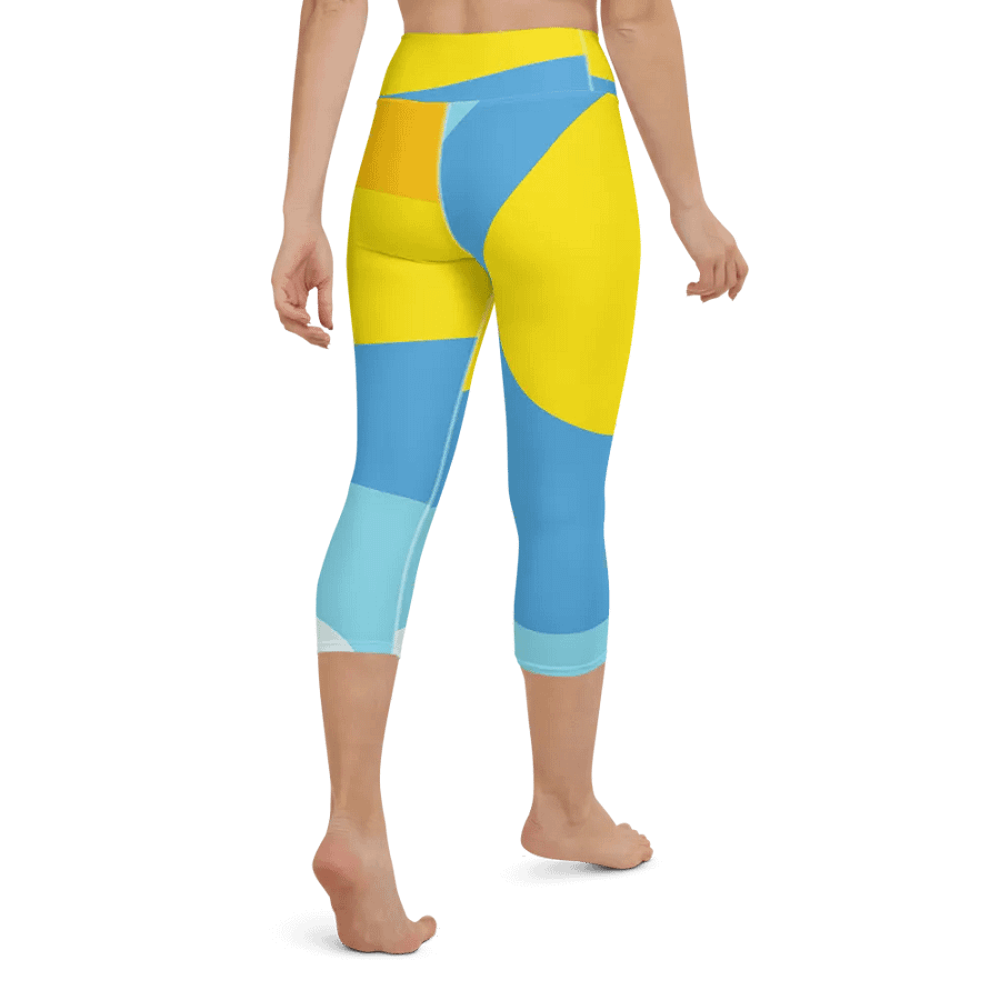 Yellow/Blue Abstract All-Over Geometric Print Capri Leggings product image (5)