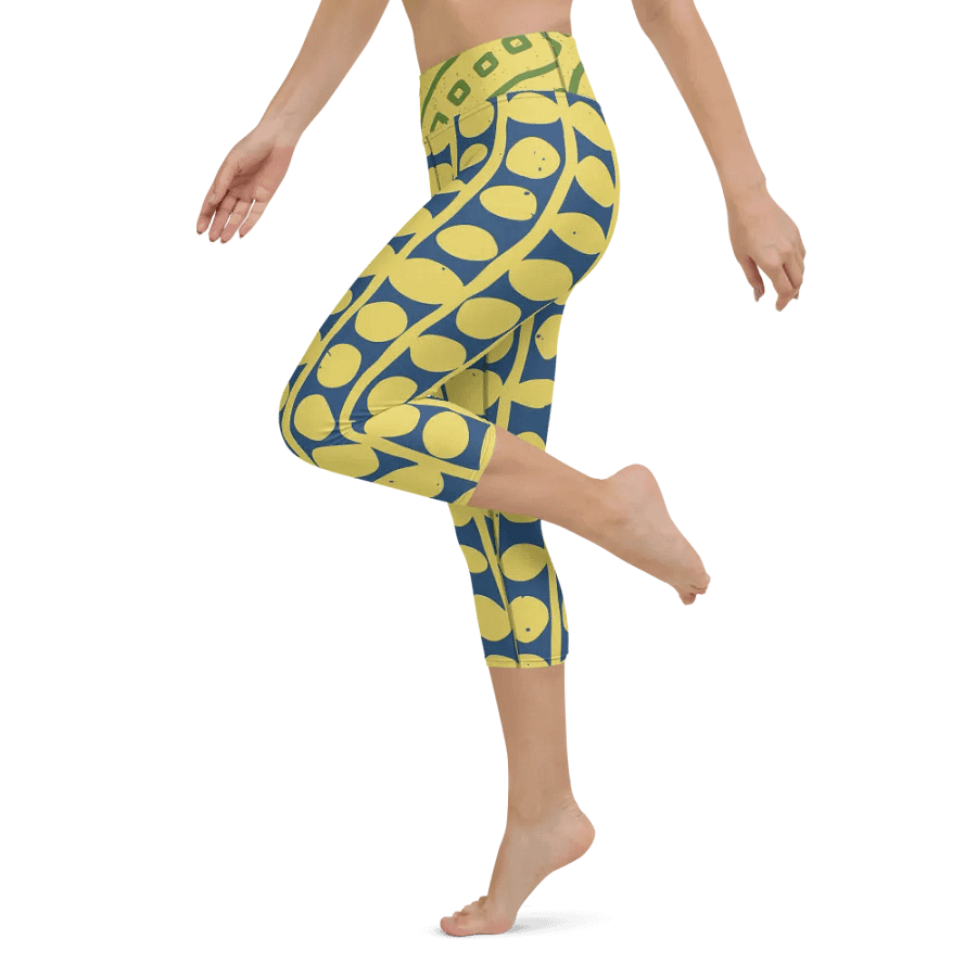 90s Retro Vibes Yoga Capri Leggings product image (11)