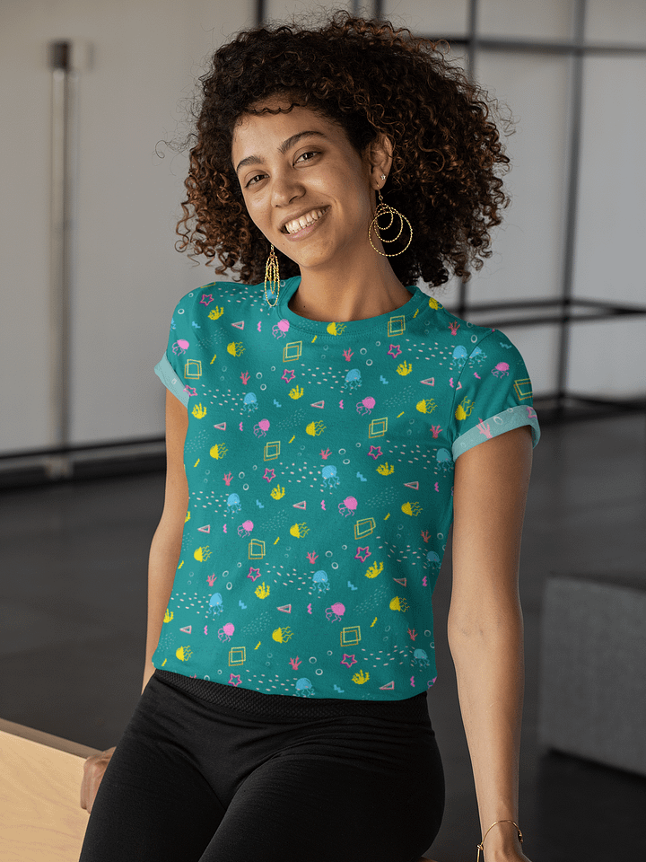 Shifty Seas pattern crop tee product image (1)