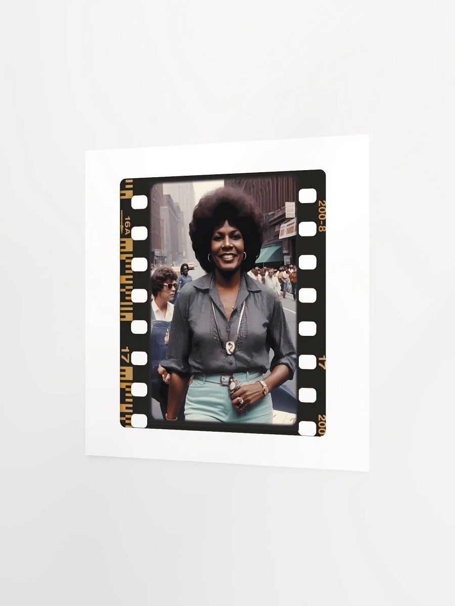 Gloria Gets It - Print product image (2)
