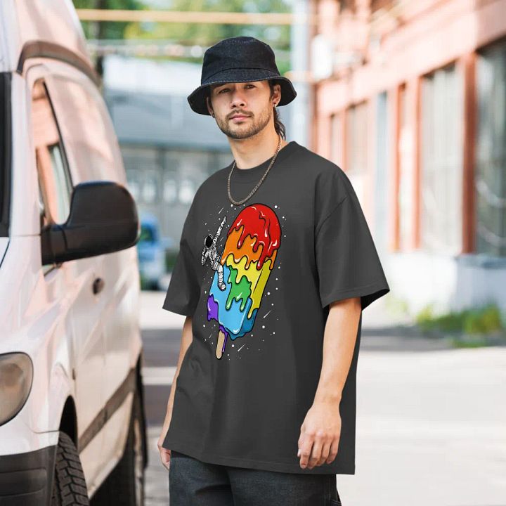 Ice Cream Astronaut - Rainbow - Oversized Tee product image (2)