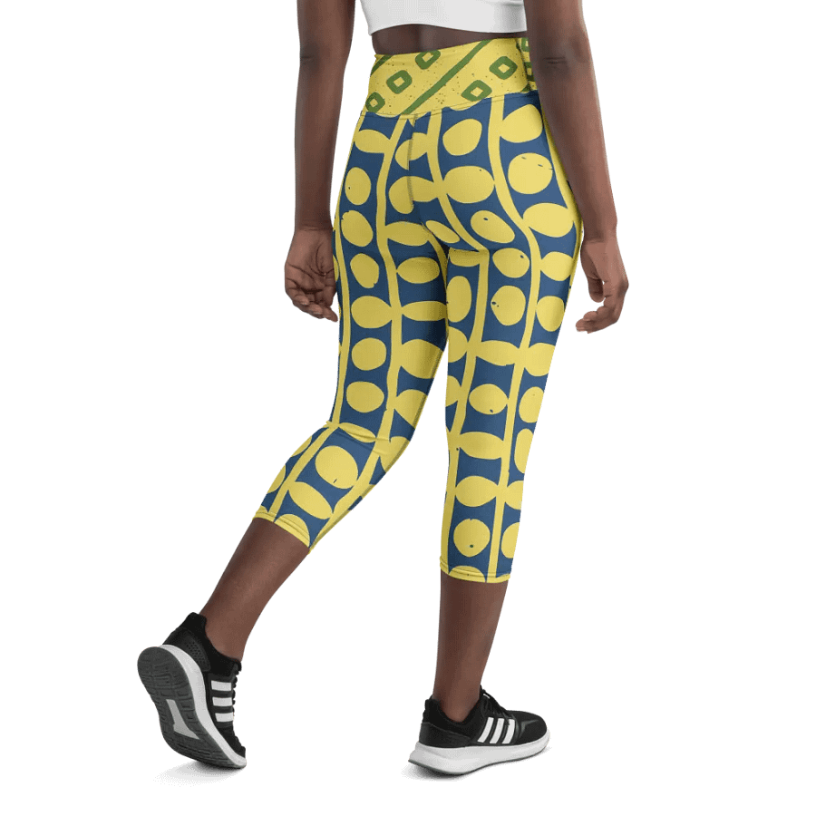 90s Retro Vibes Yoga Capri Leggings product image (8)