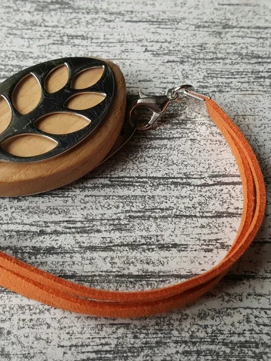 Pumpkin Faux Suede Bracelet | Handmade Accessory for Bellabeat Leaf Urban & Ivy product image (2)