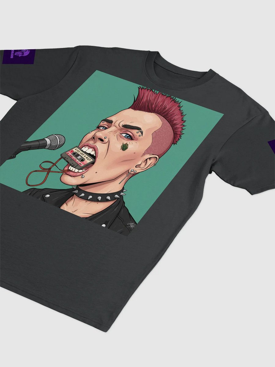 Mahoros Kiss Like a Riot T-shirt product image (15)