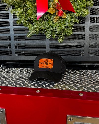 Huge thanks to @littlerivercustoms for an absolutely amazing product. I love this hat #firefighter #firehousesundays