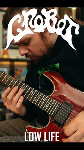 Just out here low lifin'...

CROBOT - Low Life

#music #guitar #riffs #licks #rock #hardrock #dailyguitar #dailymusic #crobot...