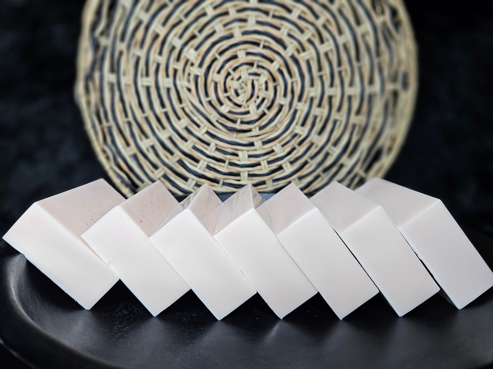 144 KARAT GOLD 7pk product image (1)