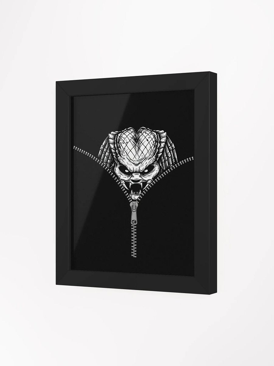 Predator behind a zipper product image (26)
